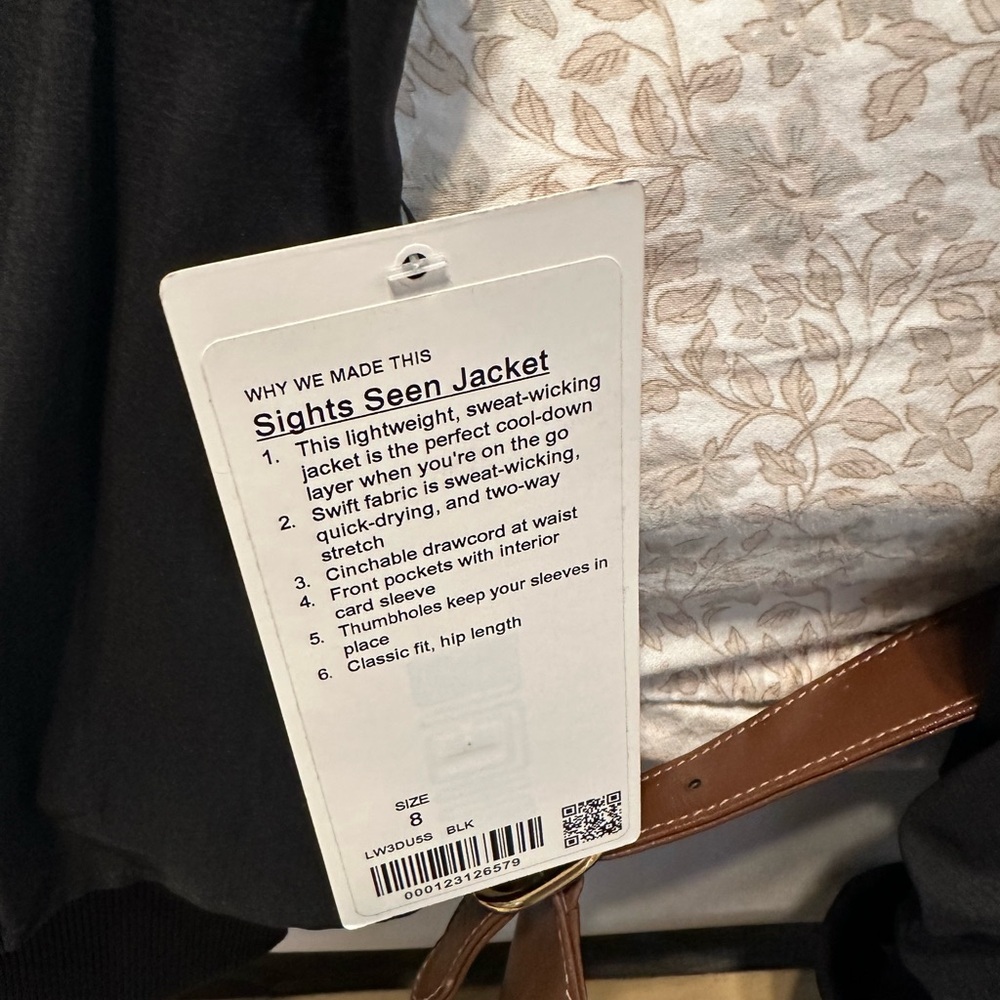 Lululemon Athletica Black sights seen jacket - Picture 4 of 5